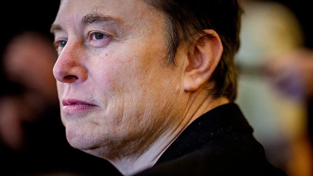 Tesla denies contacting headhunters to replace Musk