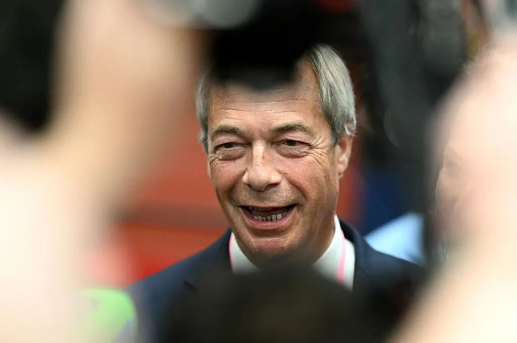Chris Mason: Bruised Tories and Labour left working out how to tackle Reform