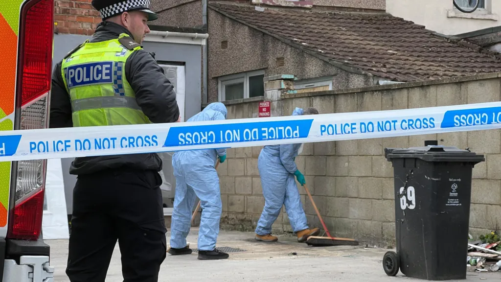 Police continue to question Iranian men over alleged UK terror plot