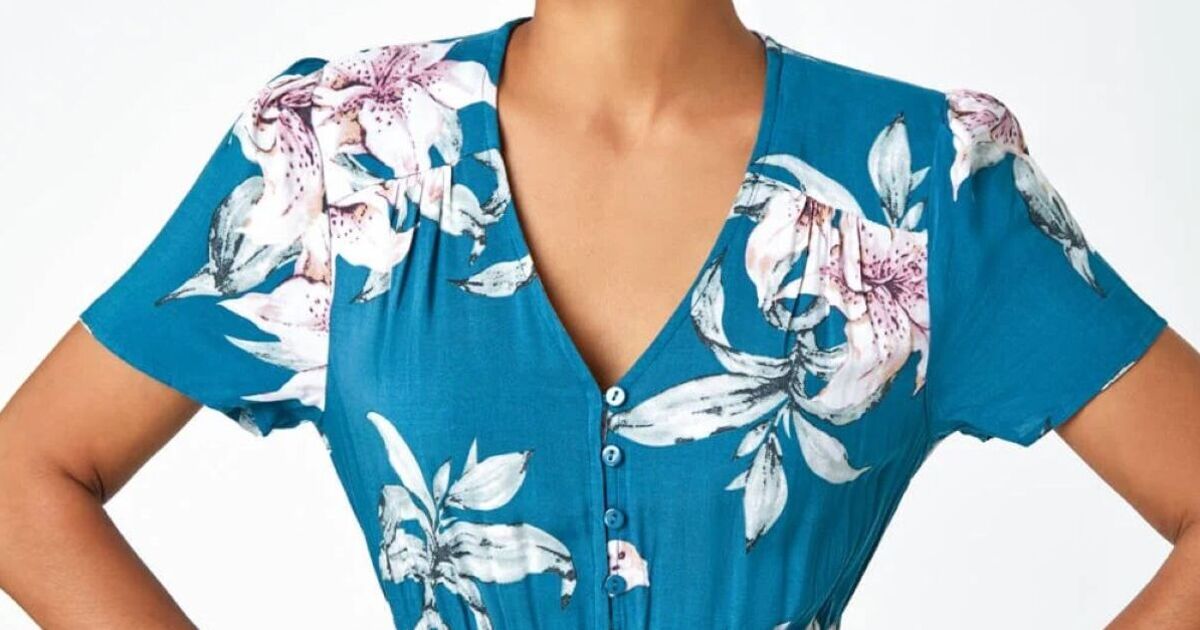 Roman shoppers say £48 maxi dress is &#039;flattering&#039; and &#039;stunning&#039; for summer occasions