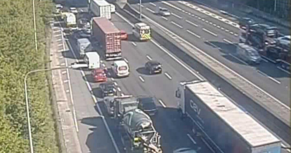 A12 traffic LIVE: Chaos on major UK A-road as &#039;emergency&#039; sparks 4-mile queues