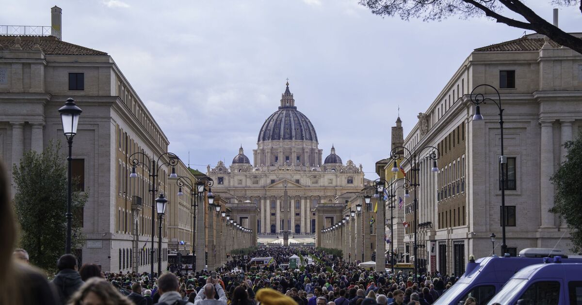 New Pope inherits control of mysterious Vatican UFO archive