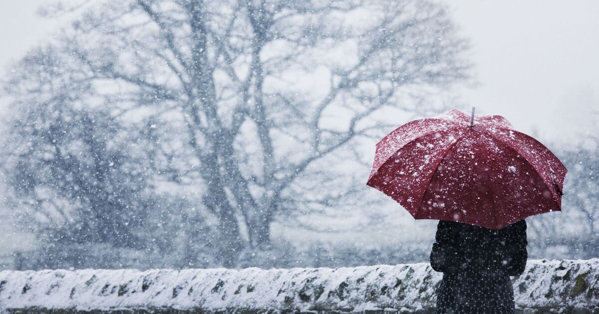 UK weather maps turn purple as 24-hour snow bomb batters Britain days before summer starts