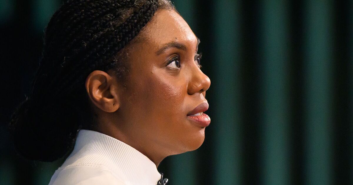 Kemi Badenoch demands Keir Starmer apologises for abuse suffered in trans debate