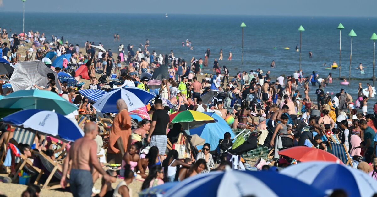 Urgent warning over common cold water mistake amid 30C mini-heatwave