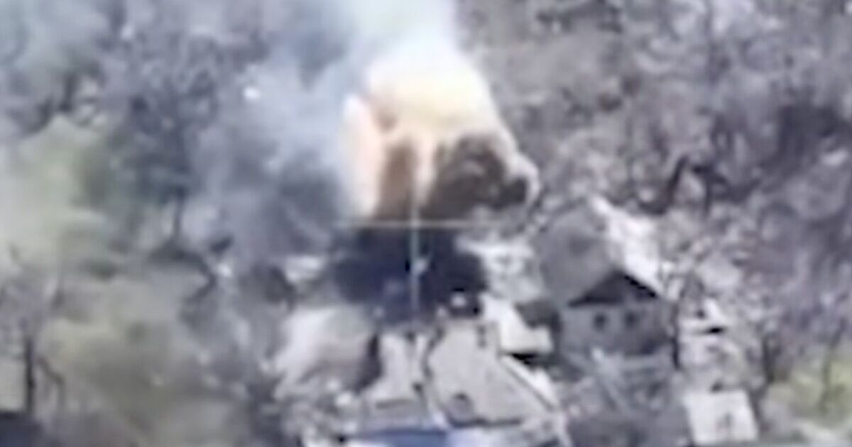 Putin army disaster as Ukraine wipes out Russian command post in devastating blow