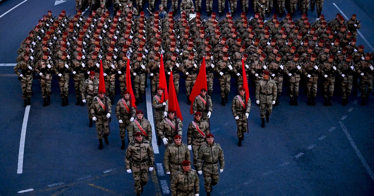 Russian residents terrified over looming Ukrainian strike threat on military parade
