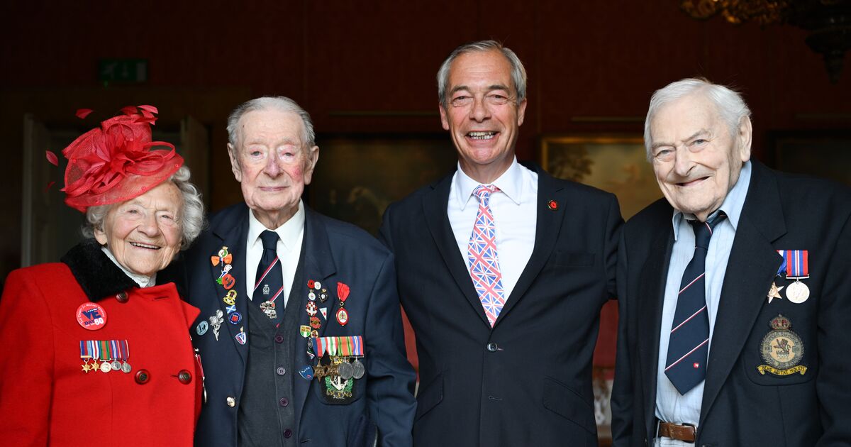 WW2 veterans lean on Nigel Farage to save Britain from &#039;losing it&#039;s values&#039;