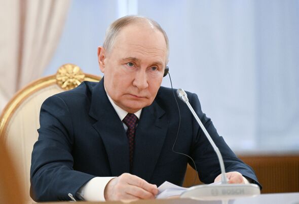 UK launches huge wave of Russian sanctions raining on Putin&#039;s military parade