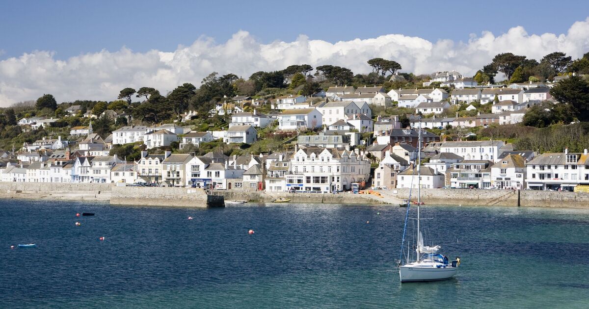 The &#039;posh&#039; UK village among the UK’s most prized spots - houses from £2.2m