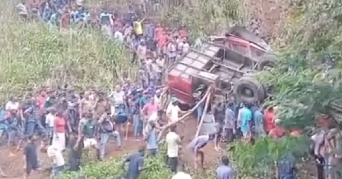 Horror as bus skids off cliff in beautiful tourist hotspot - 21 dead and 14 injured