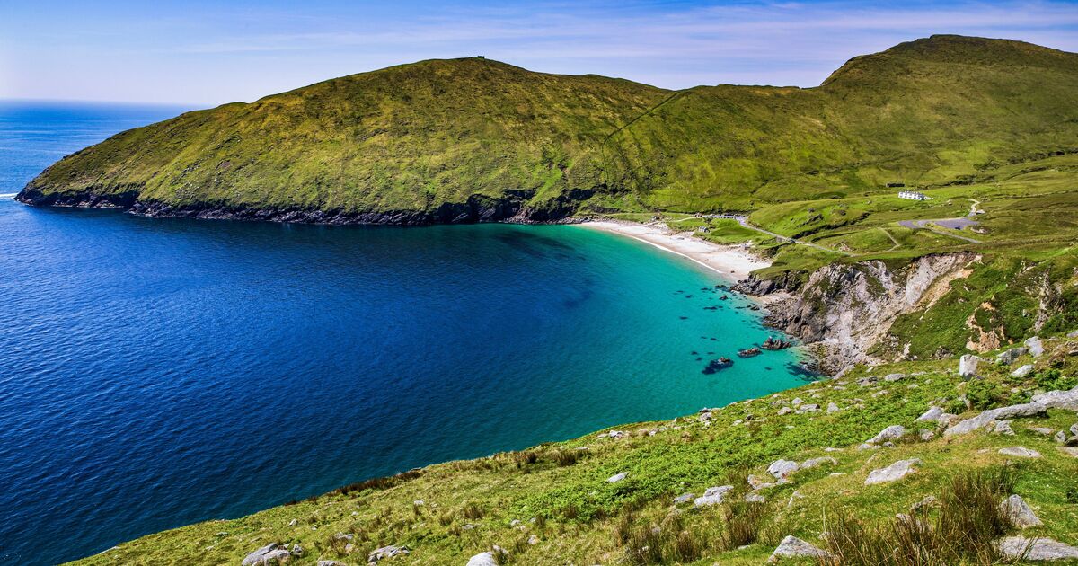 Ireland&#039;s &#039;best beach&#039; with &#039;blue waters found in tropics&#039; named in world top 50