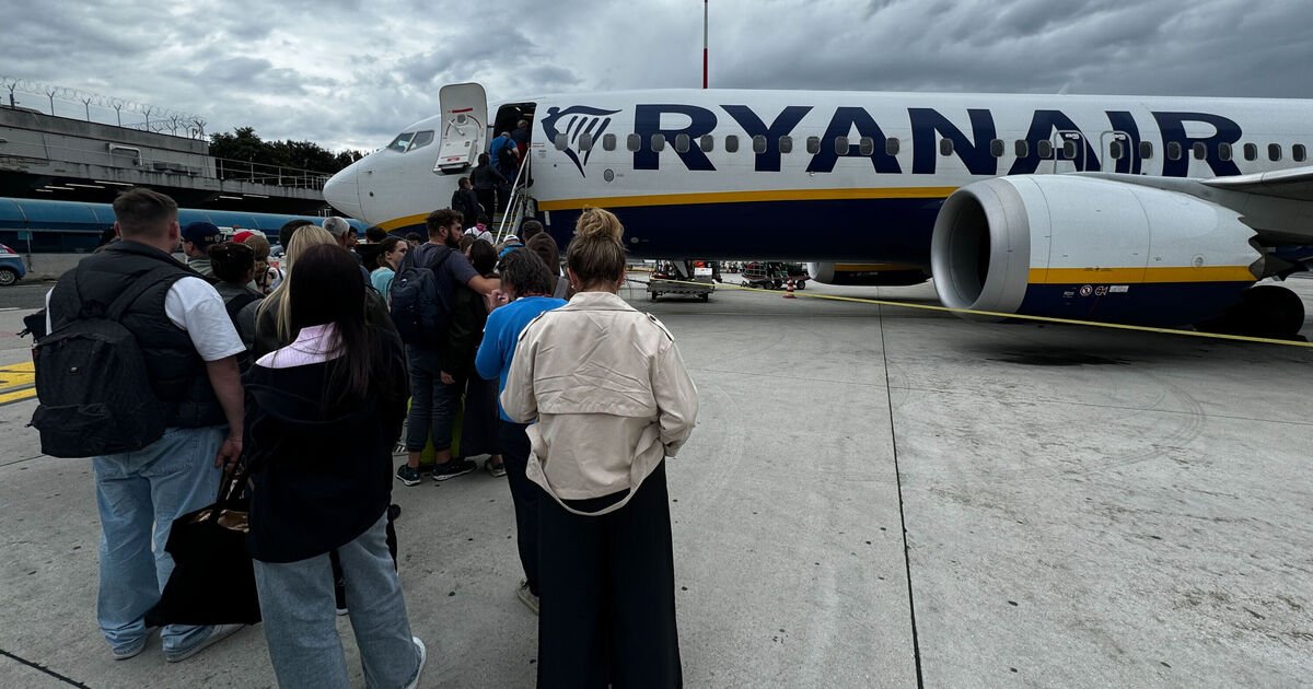 Ryanair passenger gets &#039;surprise of their life&#039; while travelling on plane