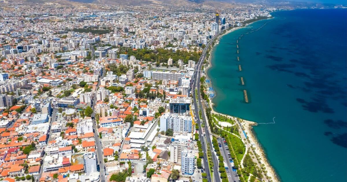 The European seaside city &#039;perfect for May holiday&#039; with 29C heat and huge 4-mile beach