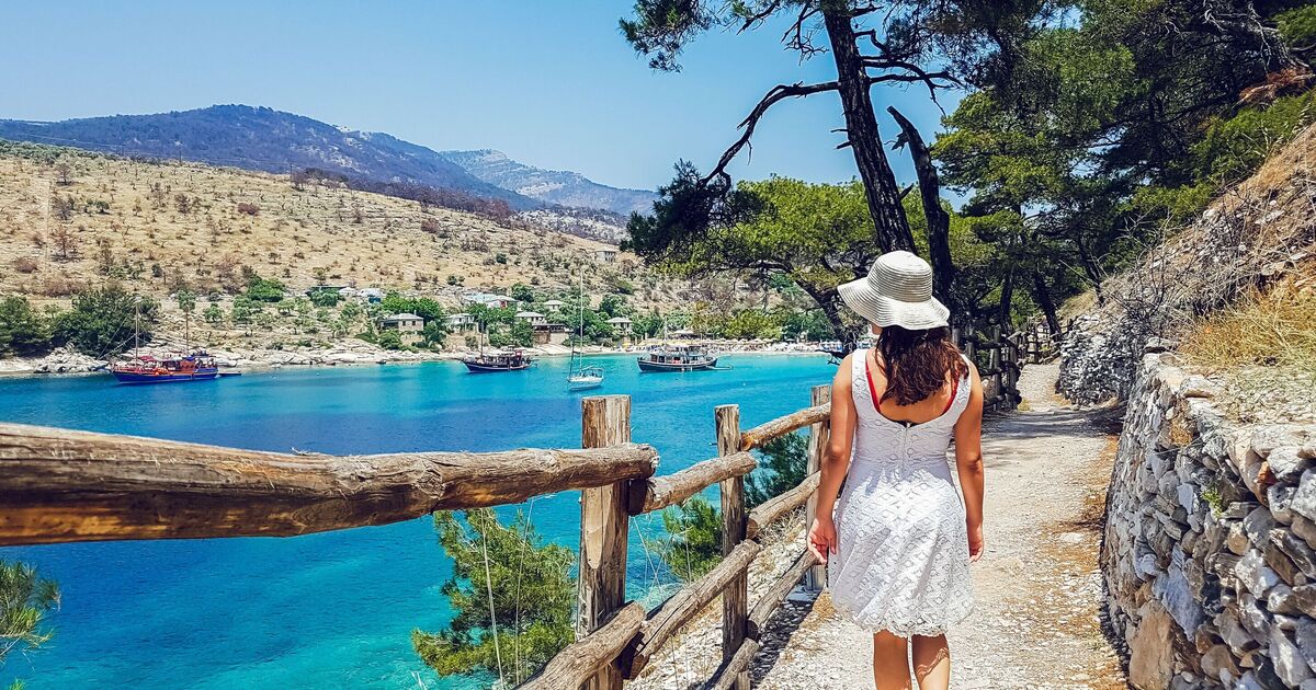 The beautiful European island that&#039;s 23 degrees in May and has 60 golden beaches
