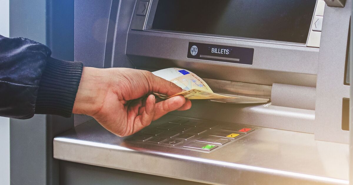 ‘Cash’ warning issued to UK tourists going to France this summer &#039;at all times&#039;