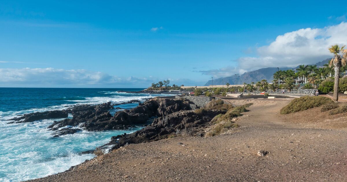 Tenerife beach alert as officials forced to ban swimming