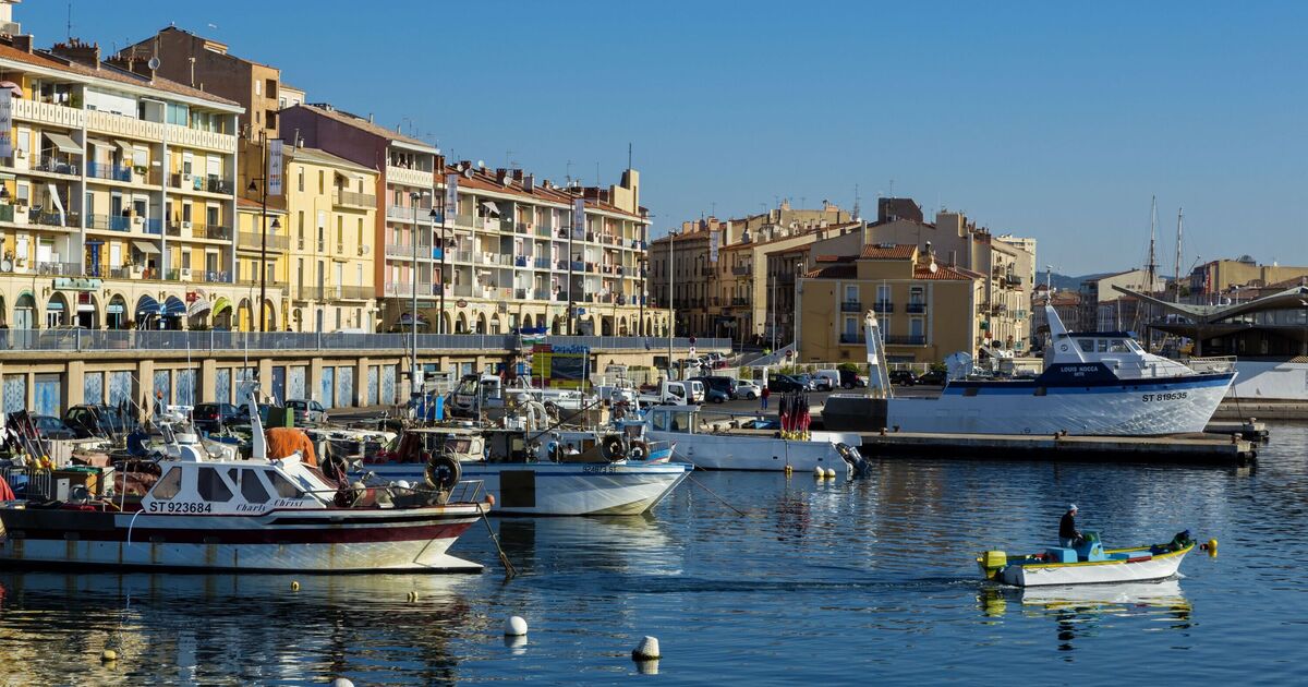 The beautiful European seaside city that&#039;s sunny all-year-round with &#039;golden&#039; 8 mile beach