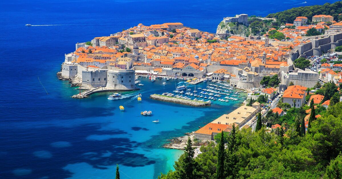Europe&#039;s most overcrowded city with tourists revealed - not in Spain, Greece or Italy